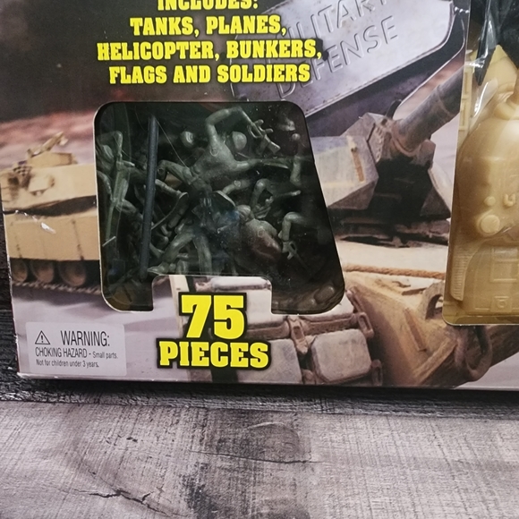 Boys toy bundle- Lego, military and police sets - Picture 8 of 13